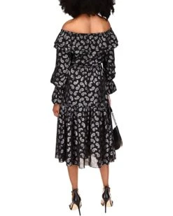 MICHAEL Michael Kors Paisley Off Shoulder Top | Dresses 5 MICHAEL Michael Kors Paisley Off Shoulder Top | Dresses -Michael Kors Sale 8140hoZHkXL. AC SR736920